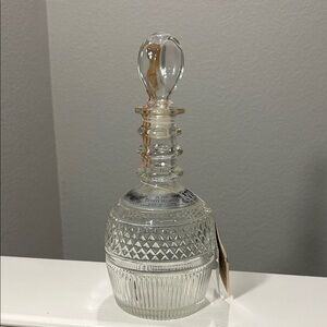 Seagram’s “1776” Premium American Whiskey Decanter Designed by Tiffany & Co.